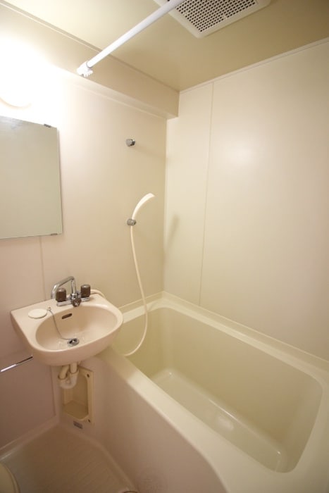 バス／シャワールーム等 ベルシティ泉水