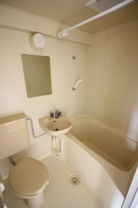 バス／シャワールーム等 ベルシティ泉水