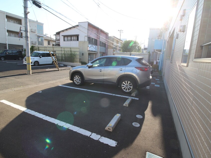 駐車場 ボンヌシャンス