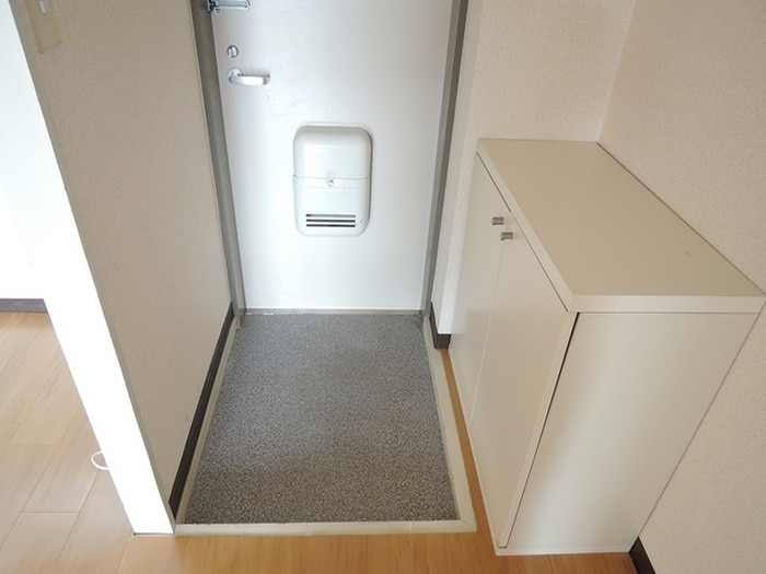 玄関 マルトコテージ