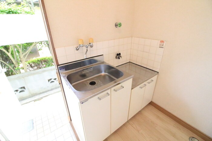 キッチン ホワイトキャッスル１１番館