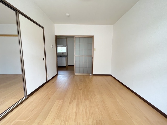 居室 ニューシティスズキ