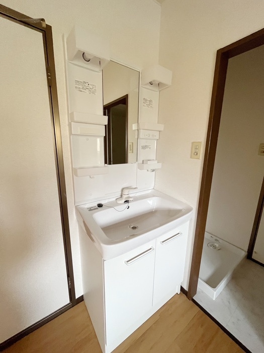 洗面 ニューシティスズキ