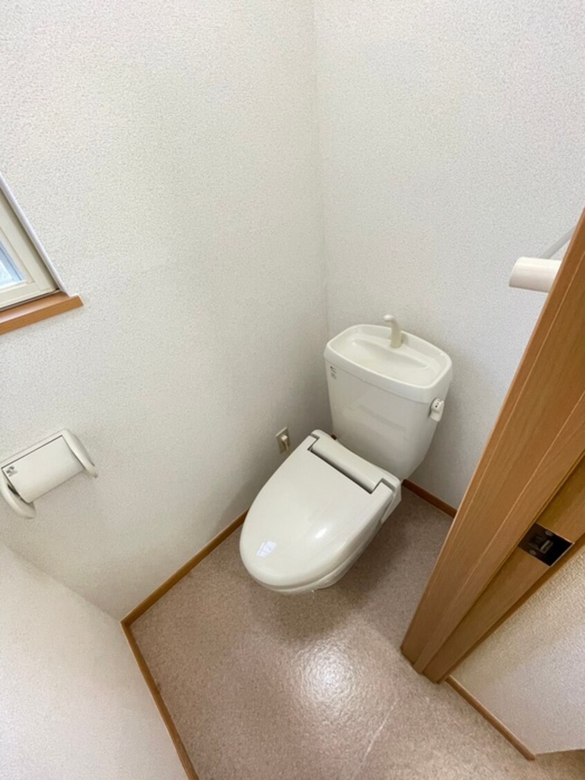 トイレ コ－ポラスＮ・Ａ