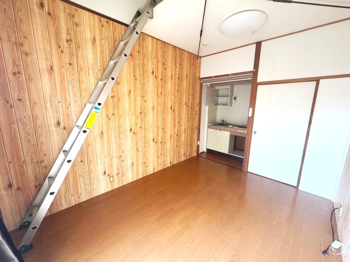 居室 ＴＪハイツ