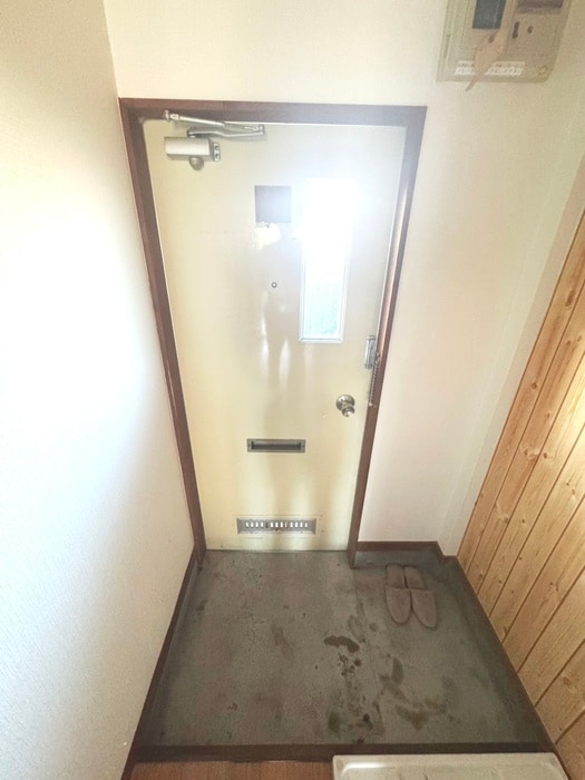 玄関 ＴＪハイツ