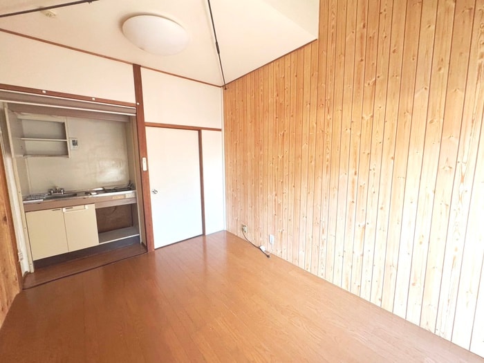 居室 ＴＪハイツ