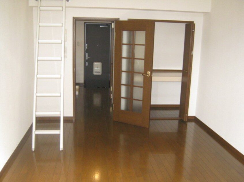 居室 アヴァンセ富沢南五番館