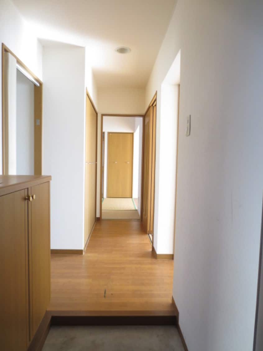 玄関 ルミナス南光台東