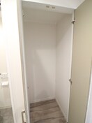 収納 シェルテ河原町A