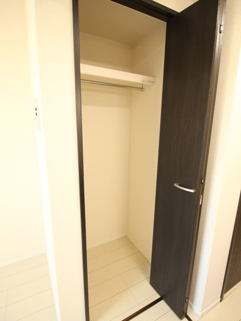 収納 ノワール・エ・ブランⅡ