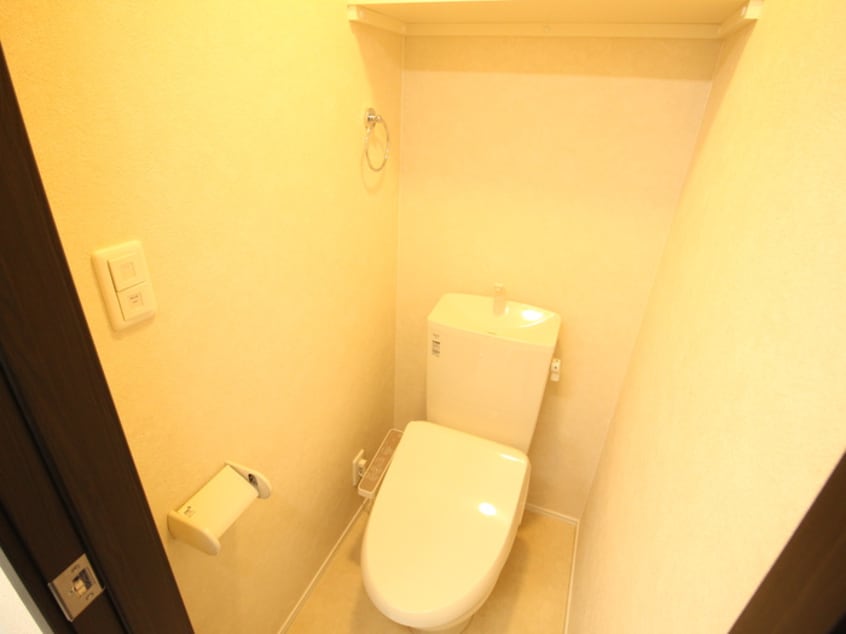 トイレ ノワール・エ・ブランⅡ