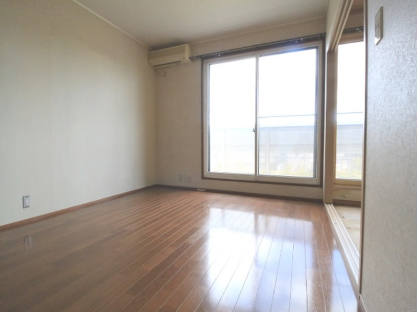 居室 東仙台リトルパイン