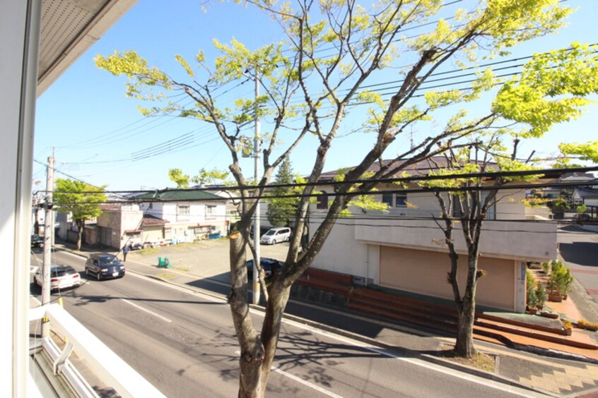 室内からの展望 ファミールつきた