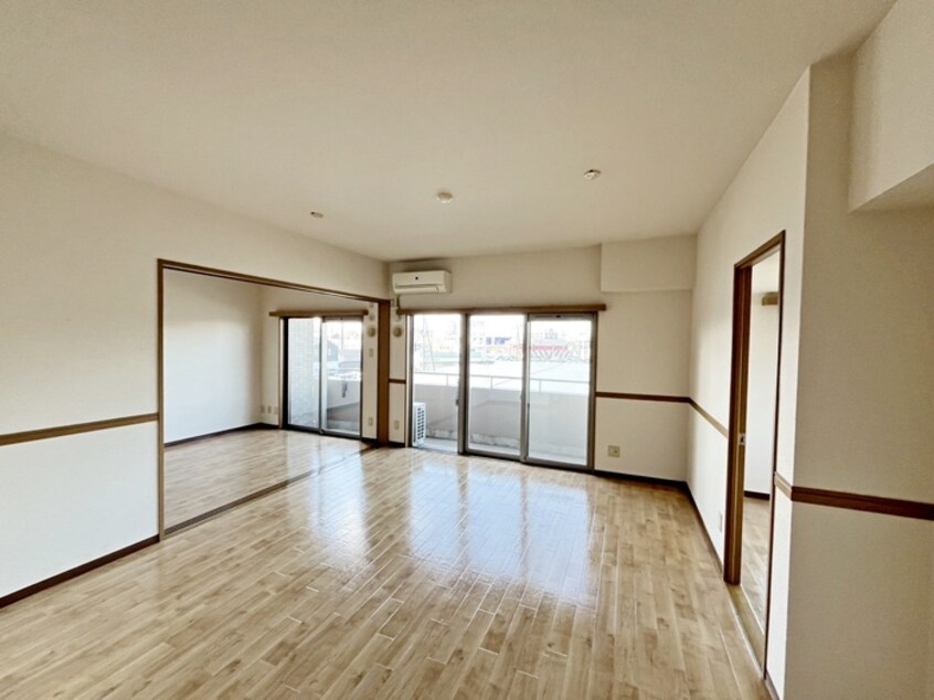 居室 ロイヤルアニバーサリー楢町