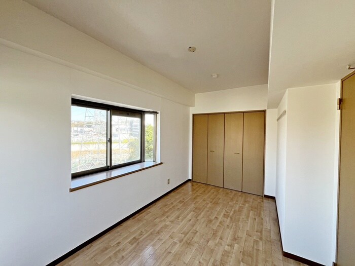 居室 ロイヤルアニバーサリー楢町