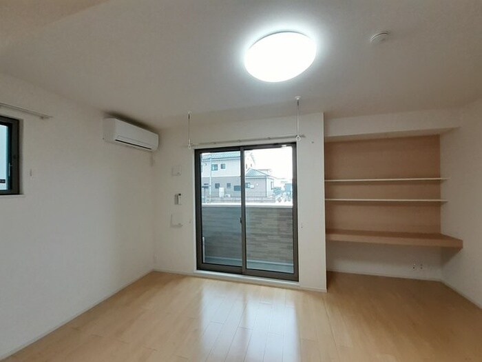 居室 シューネスハイム　ミルト西館