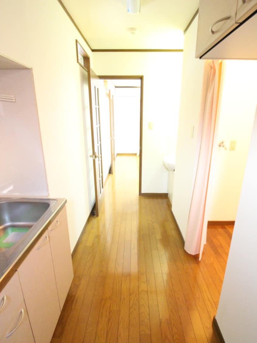 廊下 サンパーク黒澤