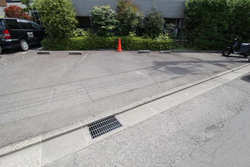 駐車場 ＮＩＴＴＯ21壱番館