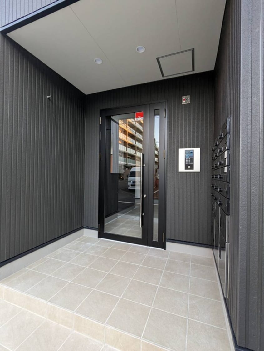 エントランス部分 Ｋ－１榴ヶ岡