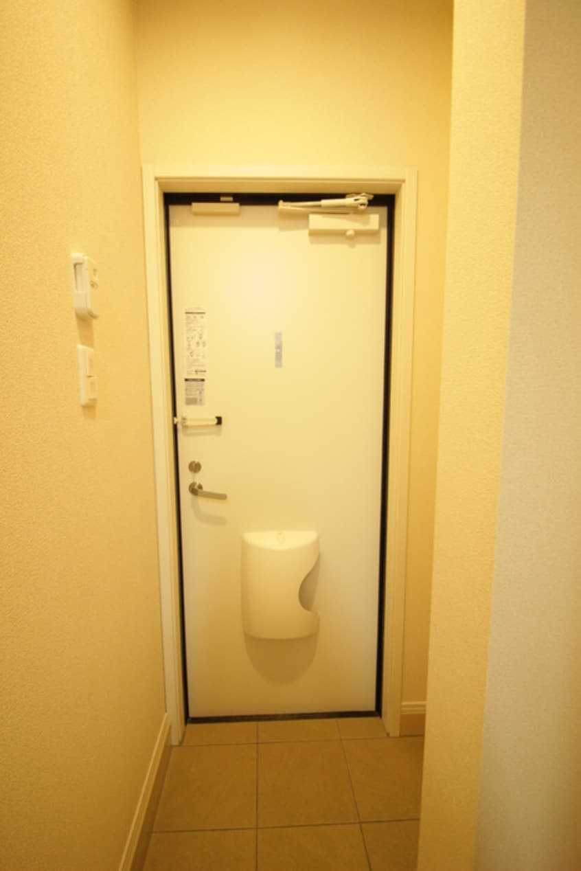 玄関 Ｋ－１榴ヶ岡