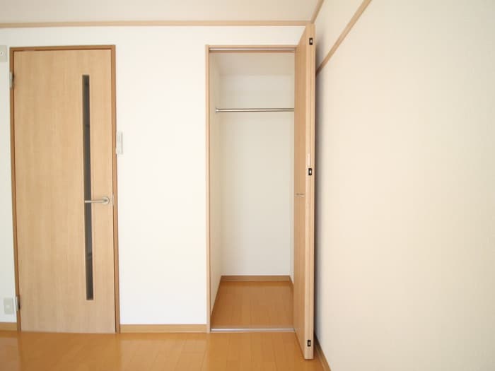 収納 大町Sビル