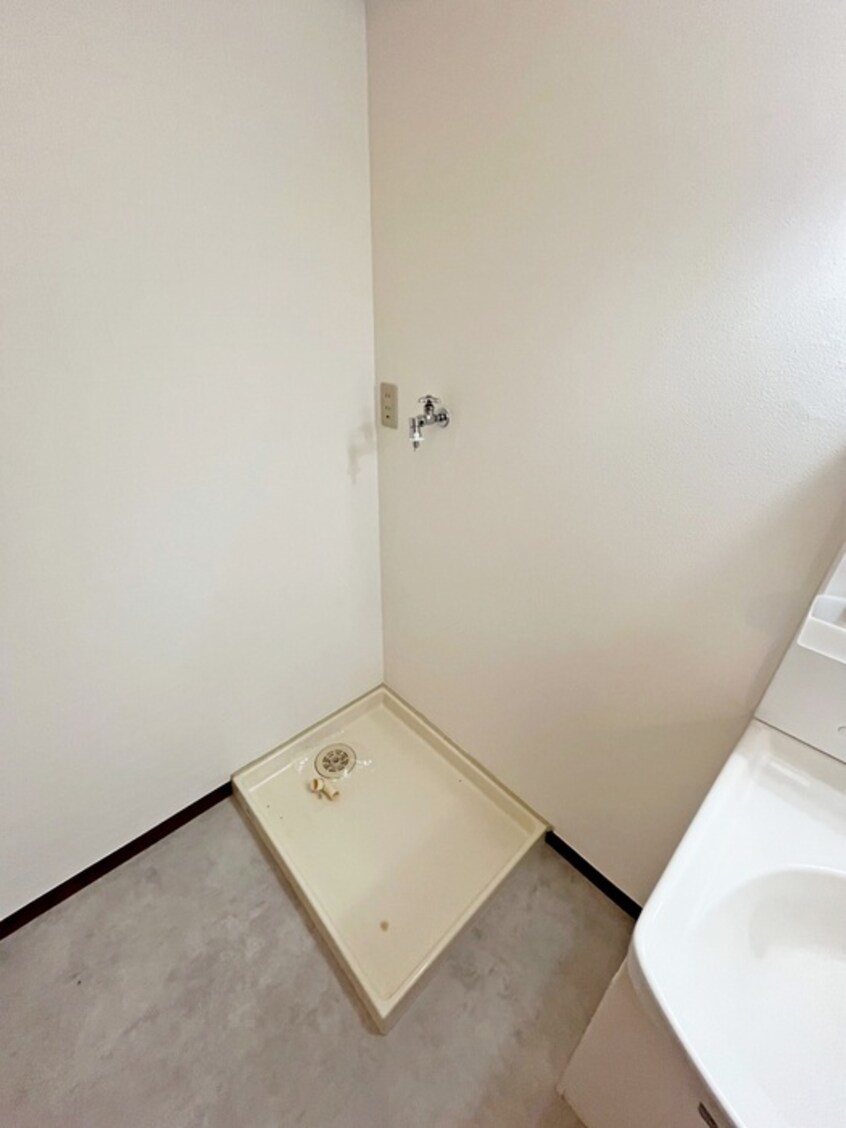 洗濯機置場 メゾンドール貴富称