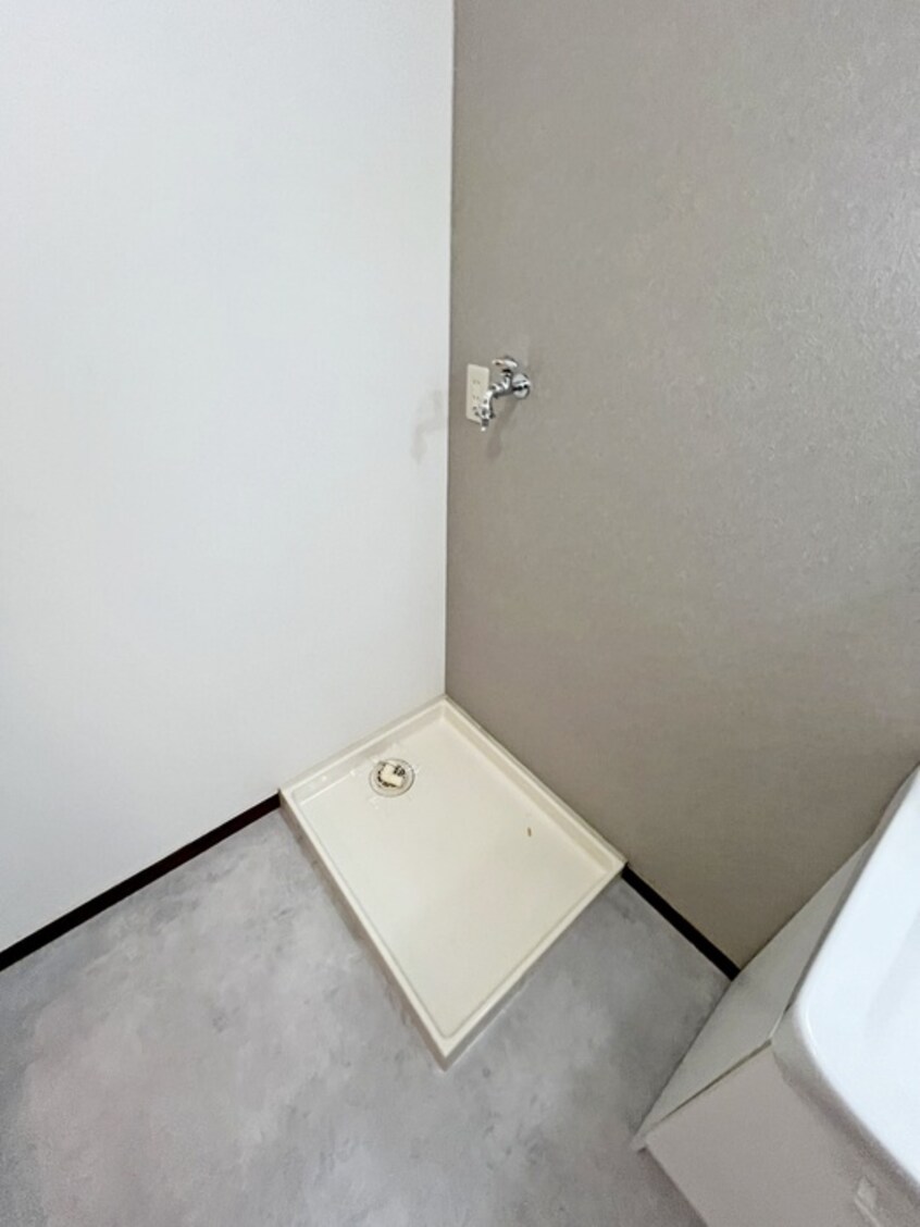 洗濯機置場 メゾンドール貴富称