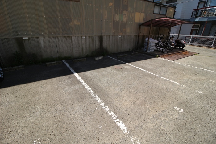 駐車場 ２８８コーポ