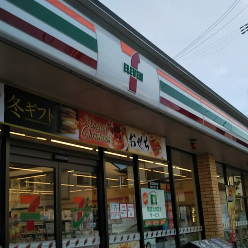 セブjンイレブン　仙台南小泉1丁目店(コンビニ)まで300m ファミーユ沼田