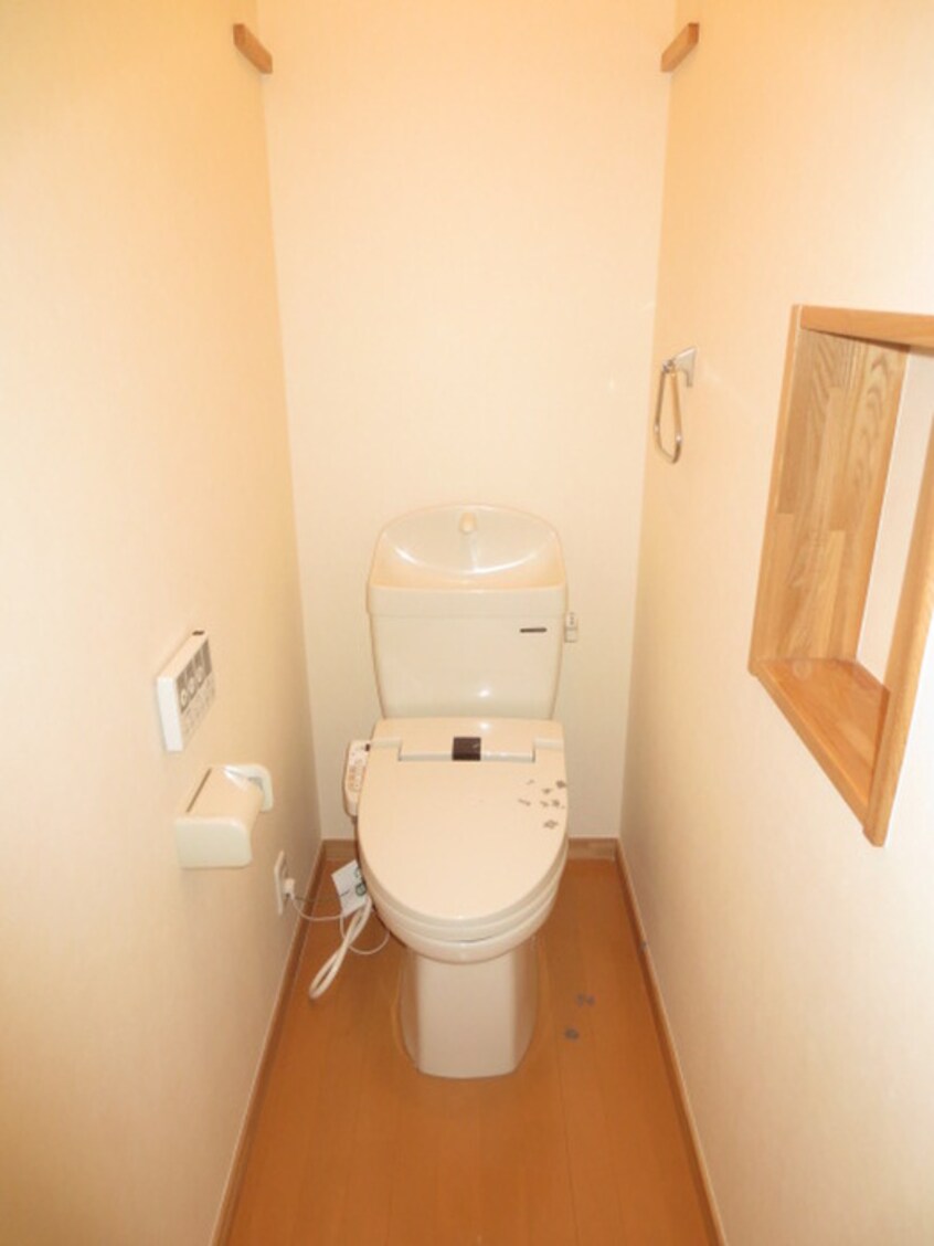 トイレ クレール鶴ヶ谷