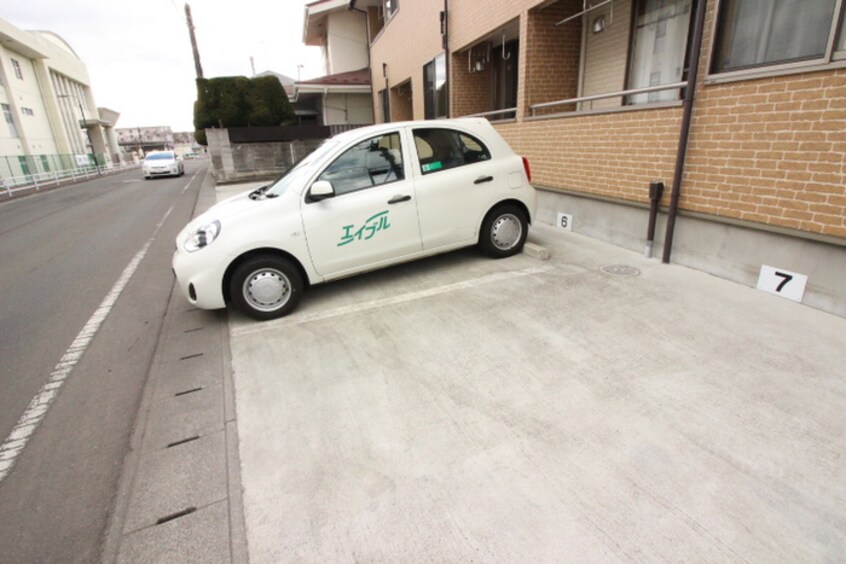 駐車場 クレール鶴ヶ谷