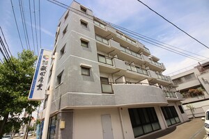 ロイヤルヒルズ市名坂