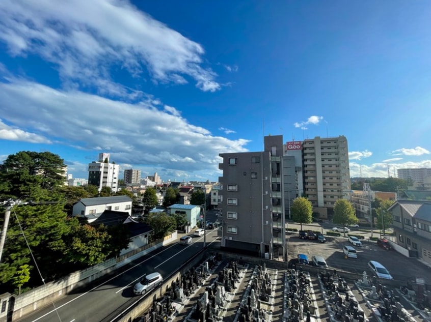 室内からの展望 パークサイド仙台東口