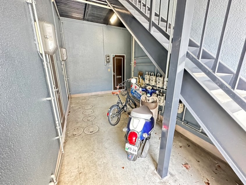 駐輪場 ハイム向山