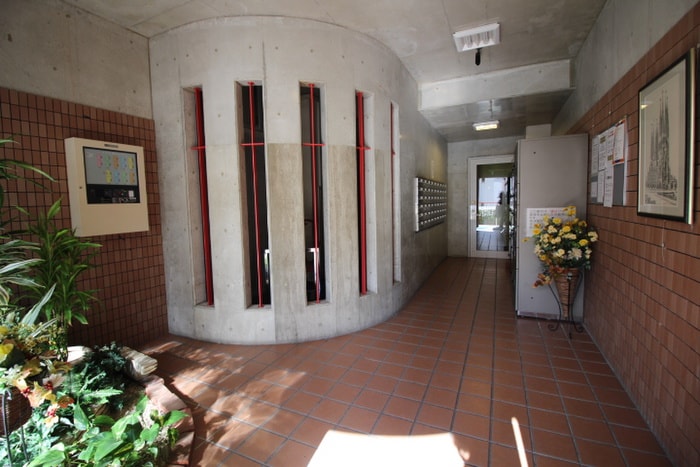 エントランス部分 サンフェリ－チェ・１７