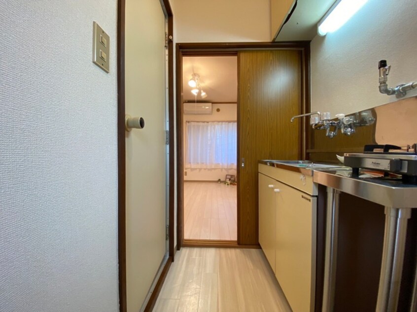 廊下 丘とそよ風のラ・フルール