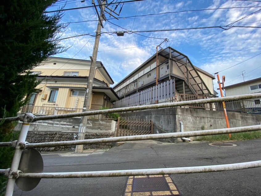 室内からの展望 丘とそよ風のラ・フルール