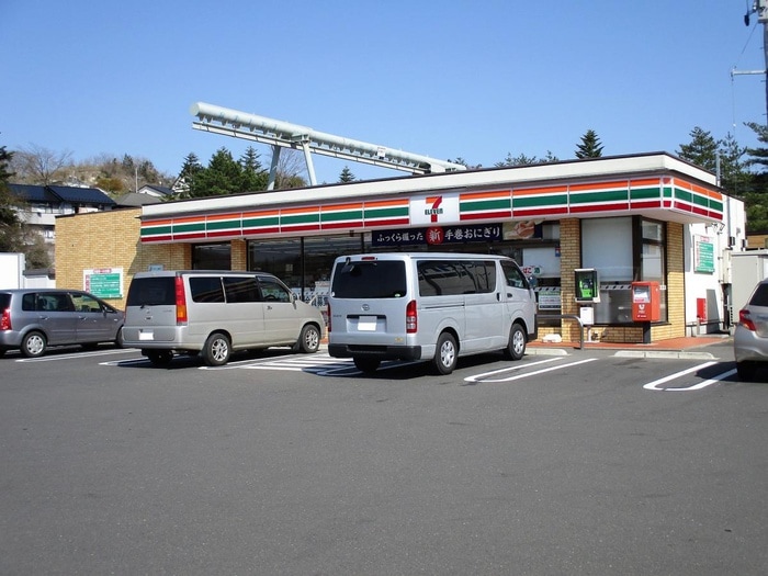 セブンイレブン(コンビニ)まで750m ParterreⅤ
