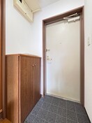 室内からの展望 サ－クル１０ビル