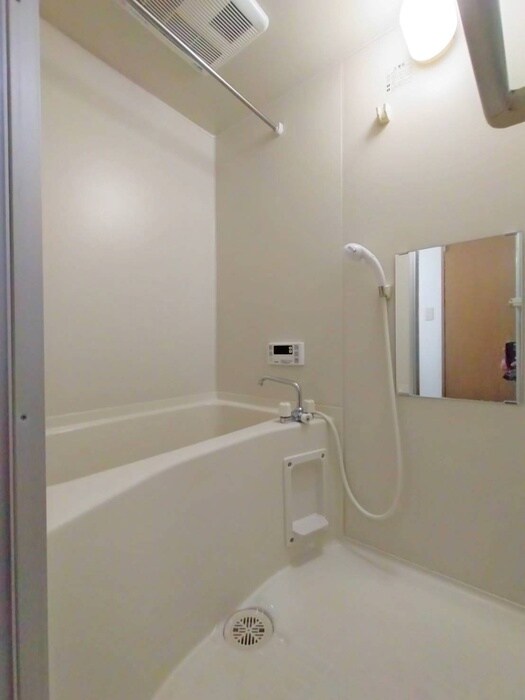 バス／シャワールーム等 ノ－ブルカ－サ川平２