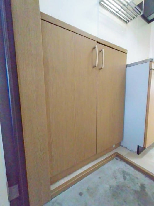 靴箱 ノ－ブルカ－サ川平２