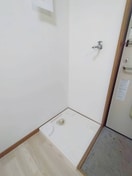 洗濯機置場 ノ－ブルカ－サ川平２