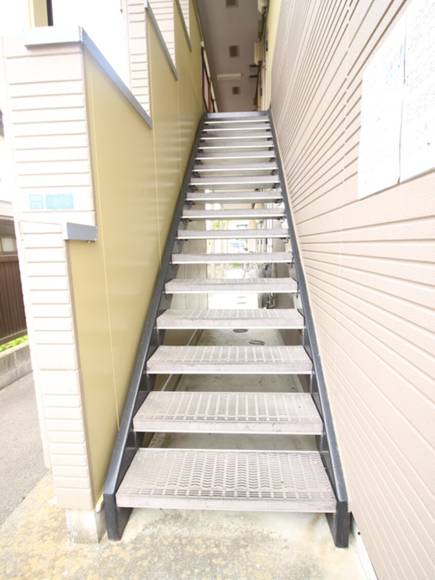 建物設備 リトルシャトー荒巻