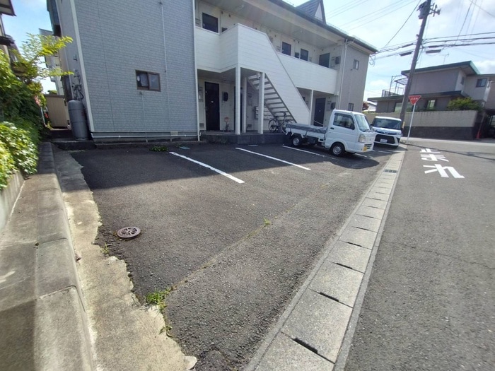駐車場 サンパレス南光台Ⅱ