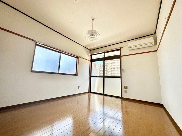 居室 コ－ポアザレア