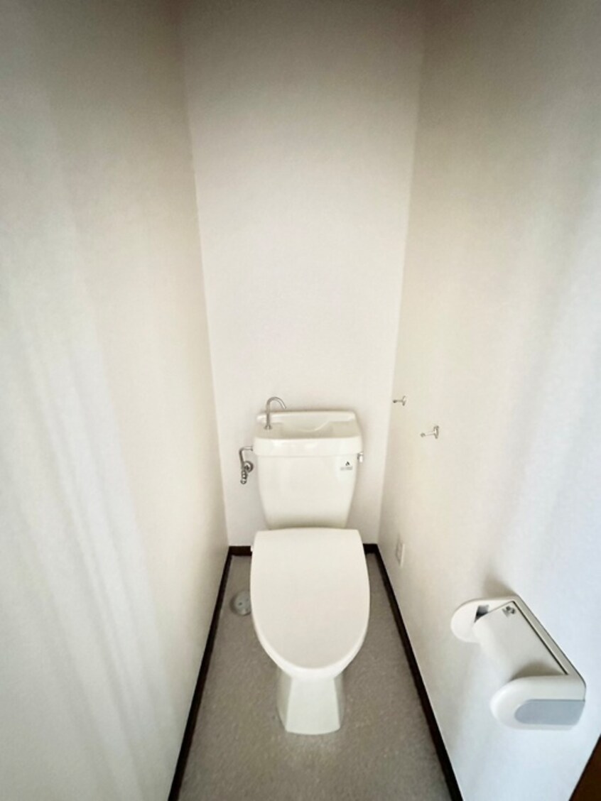 トイレ コ－ポアザレア