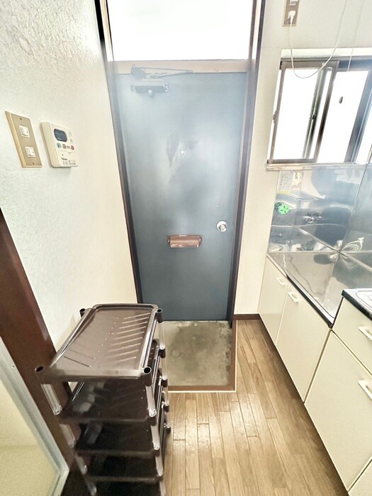 玄関 コ－ポアザレア