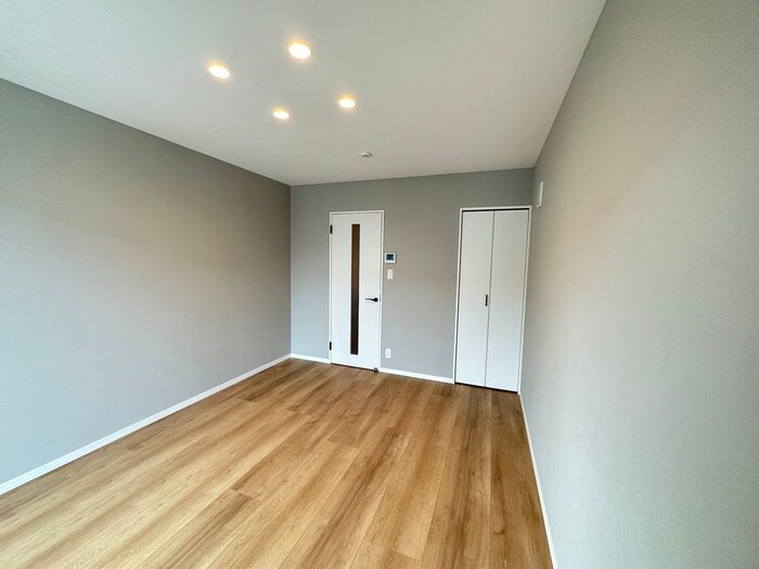 居室 OUTRIGGER六十人町