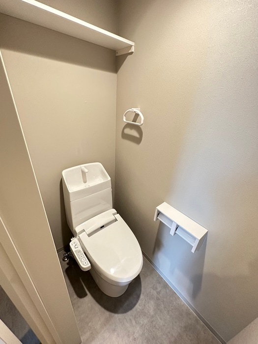 トイレ OUTRIGGER六十人町